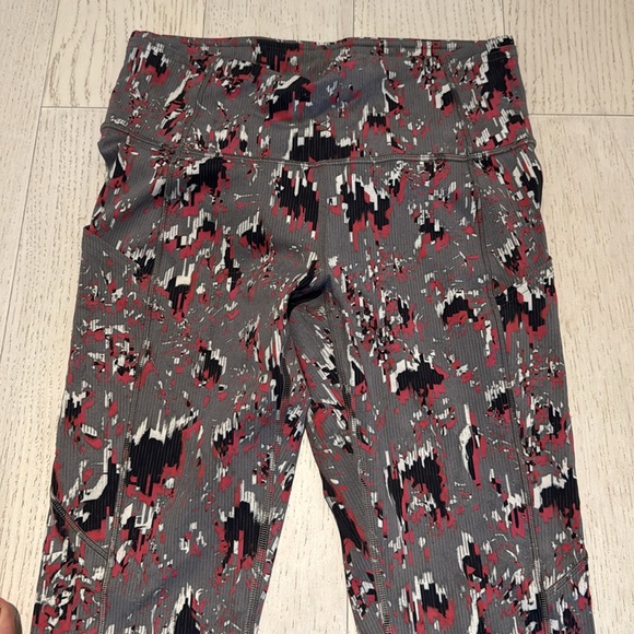 Lululemon Fast Free High Rise 25 inch Leggings Tights Floral Flux - Picture 3 of 5